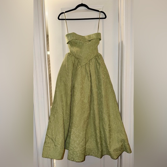 Anthropologie Dresses & Skirts - Anthropologie Strapless Olive Dress